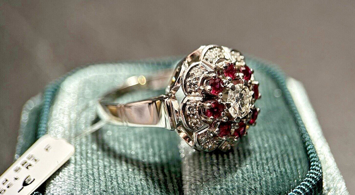 585 Weißgold Ring mit Rubinen, Diamanten & Brillant ca. 0,45 ct R/iF Gold 14K