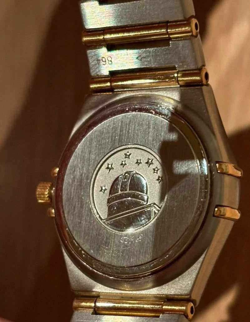 Omega Constellation Stahlgold 18K 27.5mm Quarz Diamanten Ref: 6552/864 Perlmutt