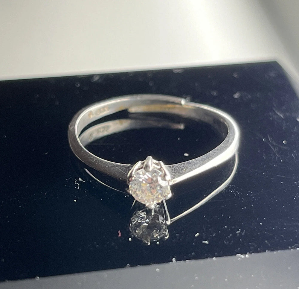 Ring mit Zirkonia – 835 Silber, Gr. 59