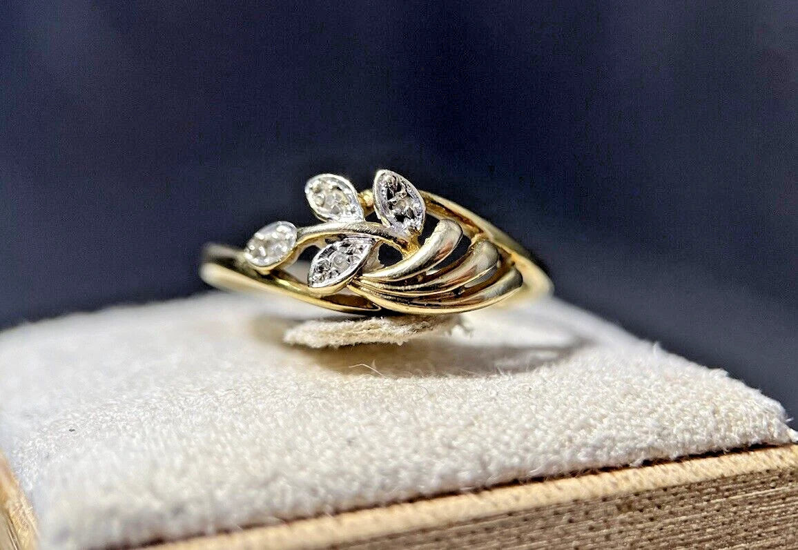 333 Gold Ring Mit Diamanten 8 Karat Gelbgold Blatt Muster Gr. 53 Damen Ring