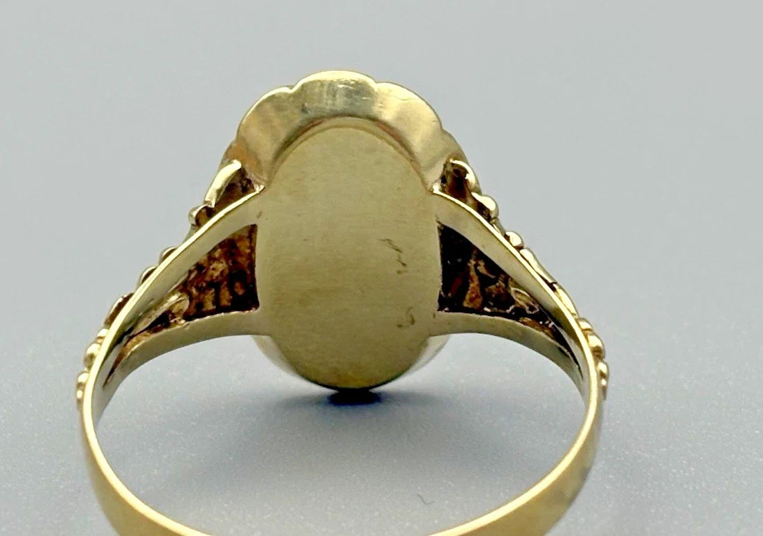 8 Karat Gold Siegelring „H W“ Buchstaben Gelbgold 333 Gr. 67 Herrenring