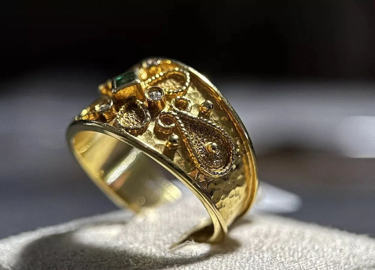 18 Karat Gold Ring Mit Smaragd & 4 Brillanten Gr. 56,5 750 Gelbgold 7,6 Gramm