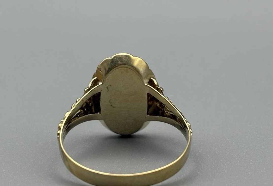 8 Karat Gold Siegelring „H W“ Buchstaben Gelbgold 333 Gr. 67 Herrenring