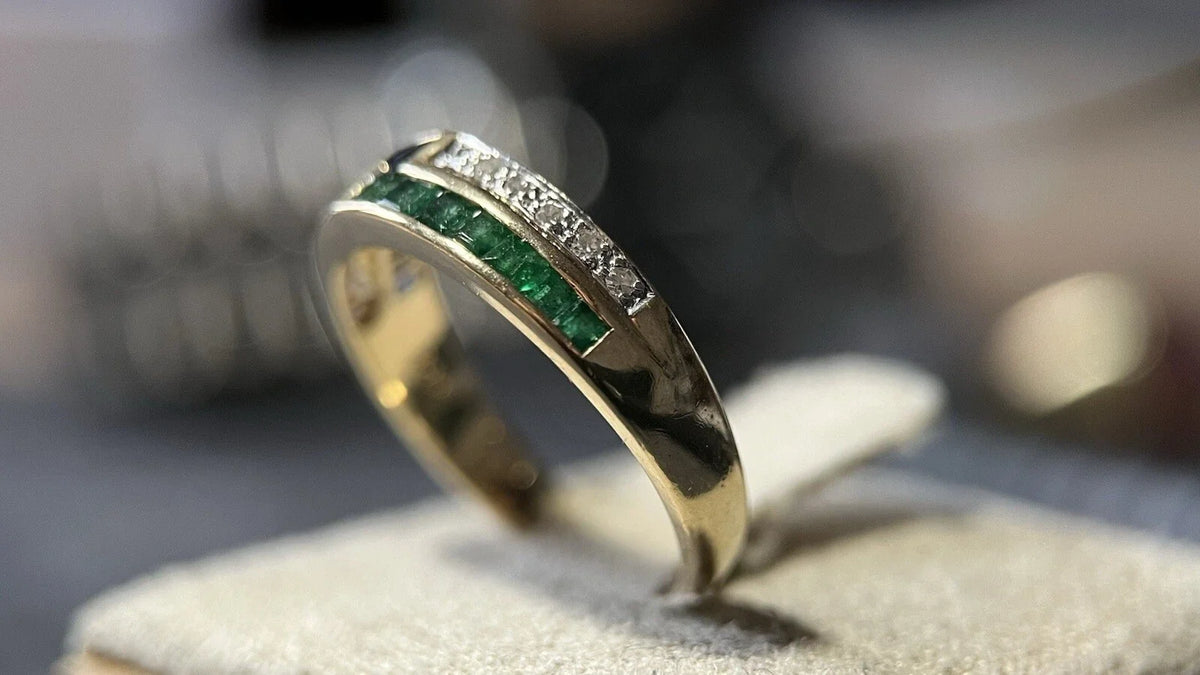 14 Karat Gold Ring Mit Saphir, Smaragd & Diamanten Gr. 54 Gelbgold 585