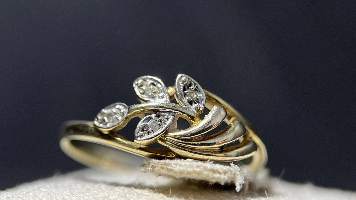 333 Gold Ring Mit Diamanten 8 Karat Gelbgold Blatt Muster Gr. 53 Damen Ring