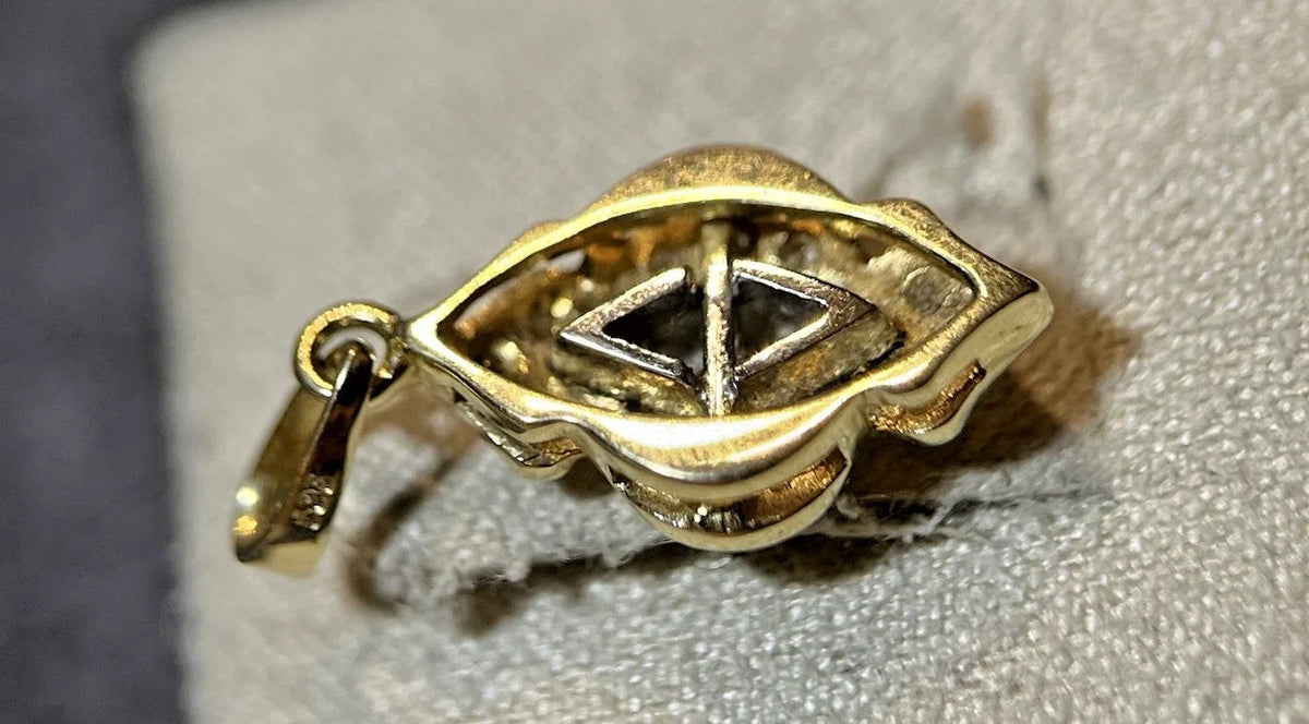 14 Karat Gelbgold Anhänger 585 Gold Kettenanhänger 15 Diamanten