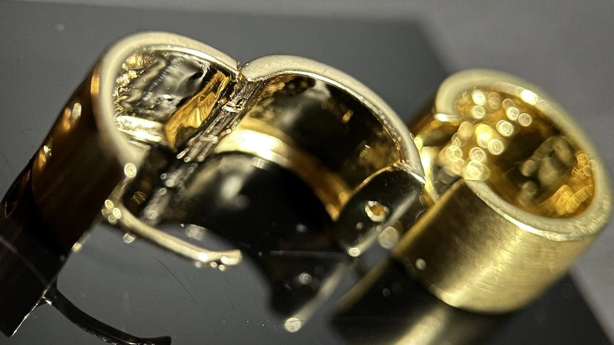 Hochwertige 585 Gold Creolen Mit 12 Brillianten Gelbgold 14 Karat Ohrringe Matt