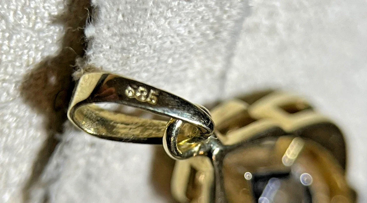 14 Karat Gelbgold Anhänger 585 Gold Kettenanhänger 15 Diamanten
