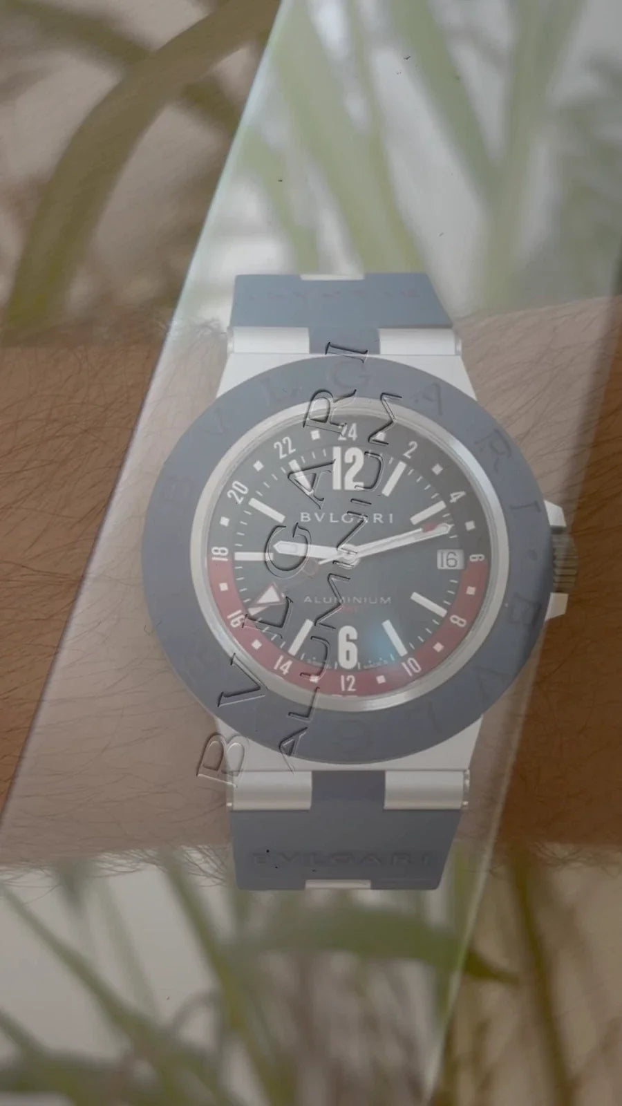 Bulgari Aluminium GMT Ref.103554 2022 Automatik Full Set Ungetragen 40 mm